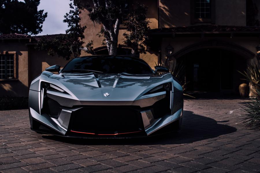  W Motors Fenyr SuperSport 2015 года  (фото 8 из 25)